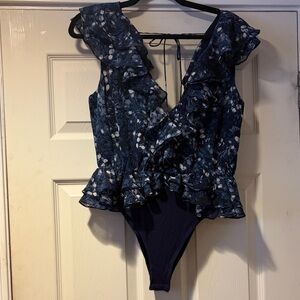 Floral Ruffle V-Neck Bodysuit in Navy 12